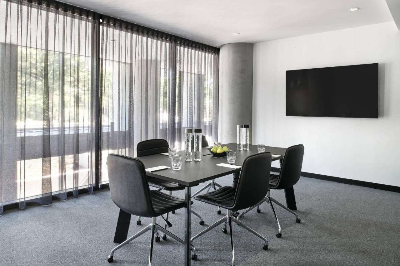 Midnight Hotel, Autograph Collection Canberra Zewnętrze zdjęcie Meeting room at the University of Nottingham