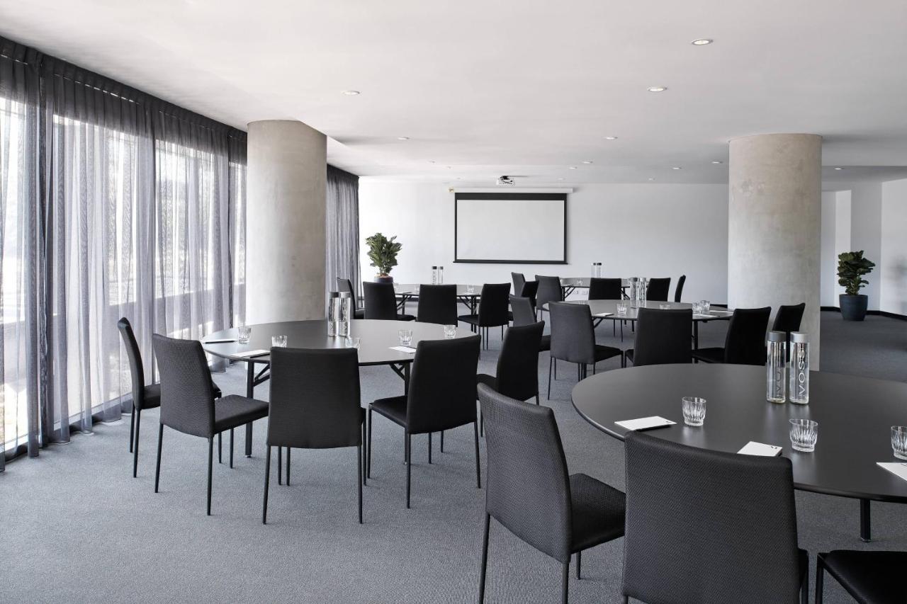 Midnight Hotel, Autograph Collection Canberra Zewnętrze zdjęcie The Boardroom at the National Portrait Gallery