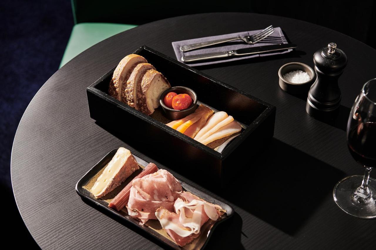 Midnight Hotel, Autograph Collection Canberra Zewnętrze zdjęcie A selection of cured meats and cheeses